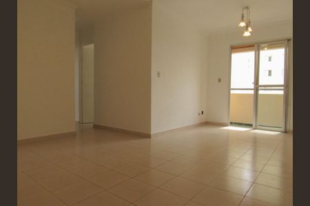 Apartamento à venda com 65m², 3 quartos e 1 vagaSala