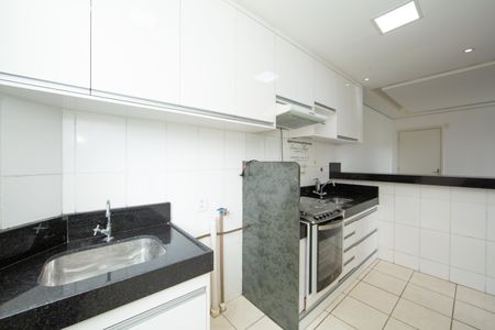 Apartamento para alugar com 47m², 2 quartos e 1 vaga Apartamento para alugar com 47m², 2 quartos e 1 vagaCOZINHA