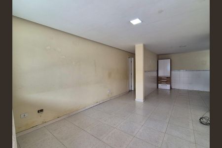 Casa de condomínio à venda com 112m², 3 quartos e 3 vagas Casa de condomínio à venda com 112m², 3 quartos e 3 vagasSala