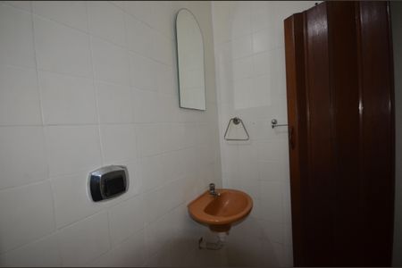 Casa para alugar com 80m², 2 quartos e sem vagaBanheiro