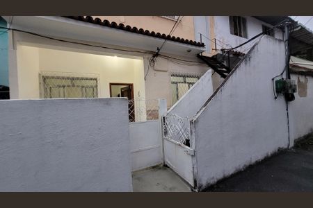 Casa para alugar com 80m², 2 quartos e sem vaga Casa para alugar com 80m², 2 quartos e sem vagaFachada