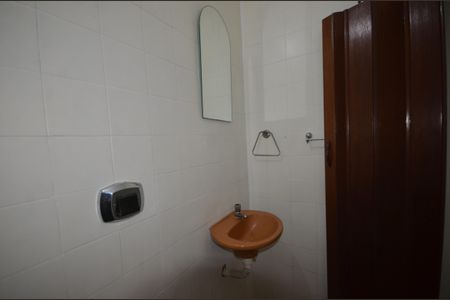 Casa para alugar com 80m², 2 quartos e sem vagaBanheiro