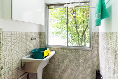 Apartamento para alugar com 54m², 2 quartos e 1 vagaÁrea de Serviço