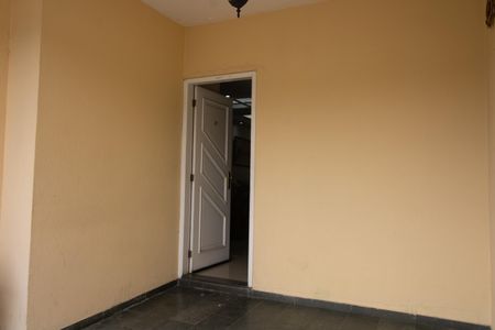 Casa de condomínio à venda com 84m², 3 quartos e 1 vagaGaragem