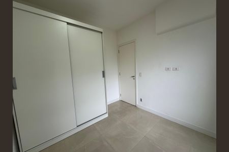Apartamento para alugar com 70m², 2 quartos e 1 vaga Apartamento para alugar com 70m², 2 quartos e 1 vagaQuarto