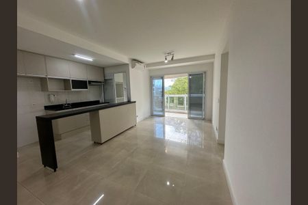 Apartamento para alugar com 70m², 2 quartos e 1 vaga Apartamento para alugar com 70m², 2 quartos e 1 vagaSala