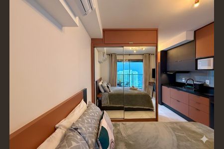 Quarto  de kitnet/studio para alugar com 1 quarto, 24m² em Santo Amaro, São Paulo