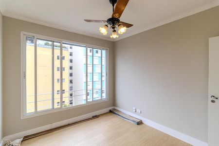 Apartamento à venda com 135m², 2 quartos e 2 vagasQuarto 