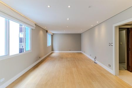 Apartamento à venda com 135m², 2 quartos e 2 vagasSala