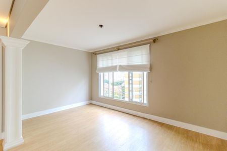 Apartamento à venda com 135m², 2 quartos e 2 vagasSala