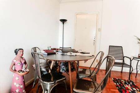 Apartamento à venda com 105m², 3 quartos e sem vagaSala de Jantar