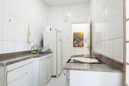 Apartamento à venda com 105m², 3 quartos e sem vagaCozinha
