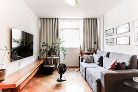 Apartamento à venda com 105m², 3 quartos e sem vagaSala de TV
