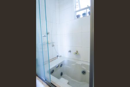 Apartamento à venda com 105m², 3 quartos e sem vagaBanheiro Social