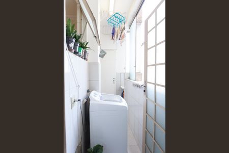 Apartamento à venda com 105m², 3 quartos e sem vagaÁrea de Serviço