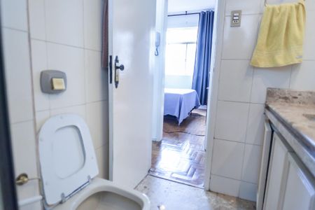 Apartamento à venda com 105m², 3 quartos e sem vagaBanheiro Social