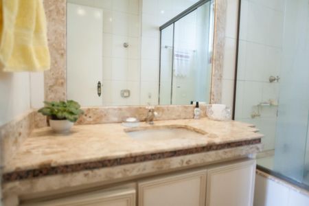 Apartamento à venda com 105m², 3 quartos e sem vagaBanheiro Social