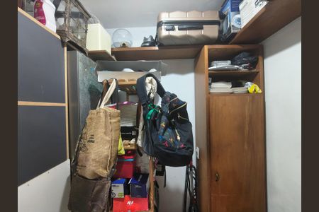 Apartamento à venda com 72m², 2 quartos e 1 vagaQuarto Serviço