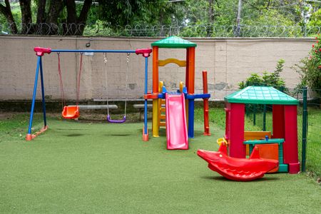 Apartamento para alugar com 41m², 2 quartos e sem vaga Apartamento para alugar com 41m², 2 quartos e sem vagaÁrea comum - Playground