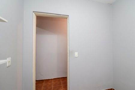 Casa para alugar com 100m², 2 quartos e sem vagaQuarto 2