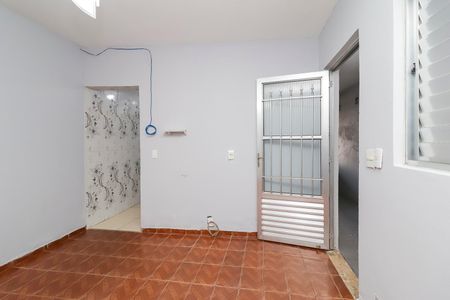 Casa para alugar com 100m², 2 quartos e sem vagaSala