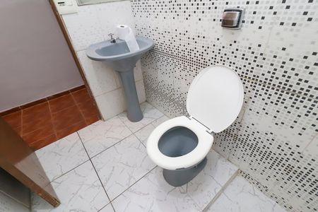 Casa para alugar com 100m², 2 quartos e sem vagaBanheiro