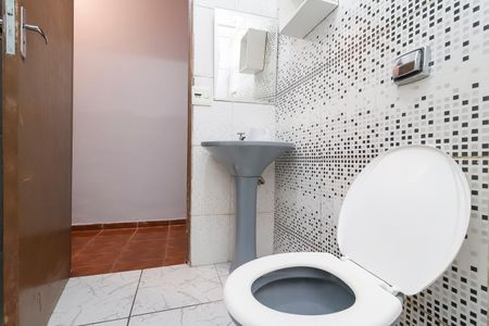 Casa para alugar com 100m², 2 quartos e sem vagaBanheiro