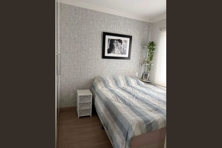 Casa de condomínio à venda com 170m², 3 quartos e 2 vagas Casa de condomínio à venda com 170m², 3 quartos e 2 vagasQuarto