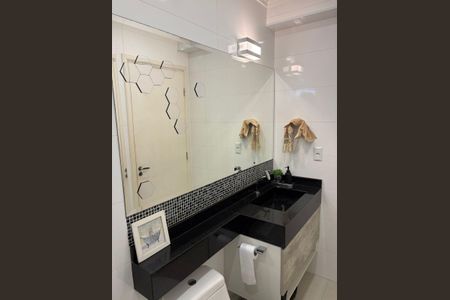 Casa de condomínio à venda com 170m², 3 quartos e 2 vagas