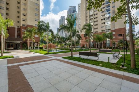 Apartamento para alugar com 104m², 3 quartos e 2 vagas Apartamento para alugar com 104m², 3 quartos e 2 vagasÁrea comum