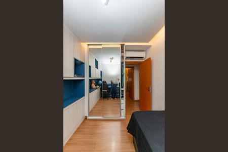 Apartamento para alugar com 104m², 3 quartos e 2 vagas Apartamento para alugar com 104m², 3 quartos e 2 vagasQuarto 3