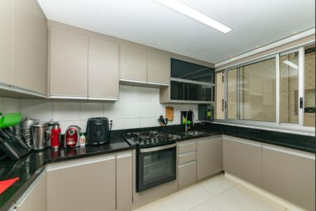 Apartamento para alugar com 104m², 3 quartos e 2 vagas Apartamento para alugar com 104m², 3 quartos e 2 vagasCozinha