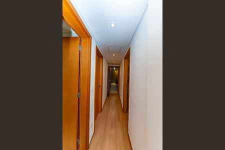 Apartamento para alugar com 104m², 3 quartos e 2 vagas Apartamento para alugar com 104m², 3 quartos e 2 vagasCorredor