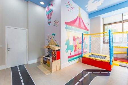 Apartamento para alugar com 104m², 3 quartos e 2 vagas Apartamento para alugar com 104m², 3 quartos e 2 vagasÁrea comum