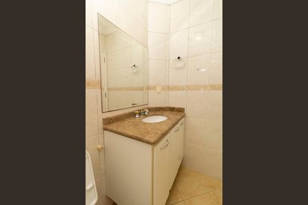 Casa para alugar com 300m², 3 quartos e 3 vagas Casa para alugar com 300m², 3 quartos e 3 vagasBanheiro da Suíte 3