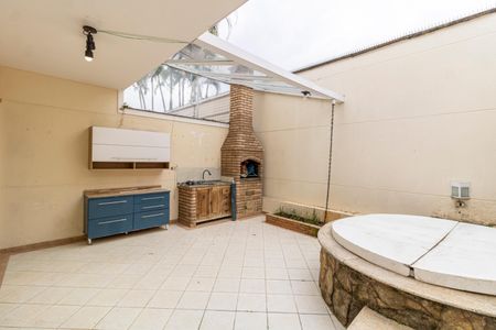 Casa para alugar com 300m², 3 quartos e 3 vagas Casa para alugar com 300m², 3 quartos e 3 vagasQuintal Gourmet