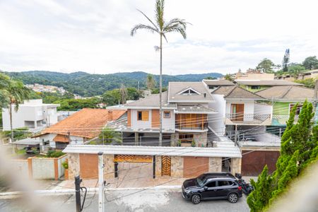 Casa para alugar com 300m², 3 quartos e 3 vagas Casa para alugar com 300m², 3 quartos e 3 vagasVista Varanda da Suíte 1