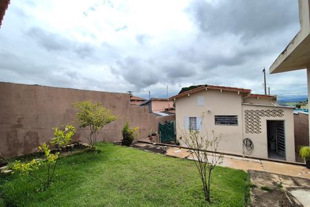 Casa para alugar com 155m², 3 quartos e 2 vagasQuintal