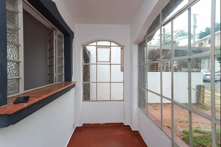 Casa à venda com 100m², 3 quartos e 3 vagasHall Social