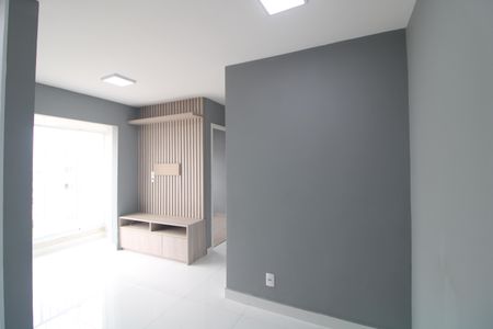 Sala de apartamento para alugar com 2 quartos, 44m² em Vila Isa, São Paulo