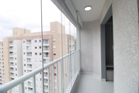 Sacada de apartamento para alugar com 2 quartos, 44m² em Vila Isa, São Paulo