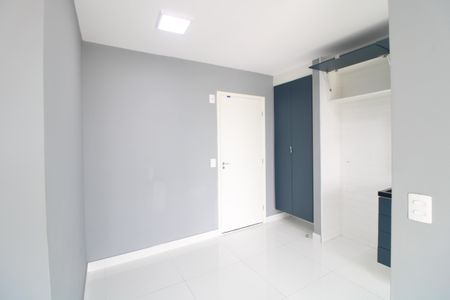 Sala de apartamento para alugar com 2 quartos, 44m² em Vila Isa, São Paulo