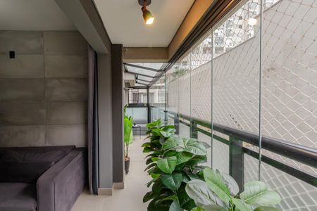 Sacada de apartamento à venda com 2 quartos, 60m² em Indianópolis, São Paulo