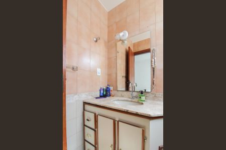 Apartamento à venda com 174m², 4 quartos e 2 vagasBanheiro da Suíte