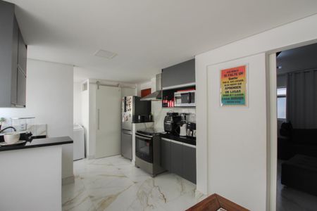 Apartamento à venda com 174m², 4 quartos e 2 vagasCozinha