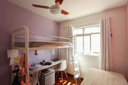 Apartamento à venda com 174m², 4 quartos e 2 vagasQuarto 1