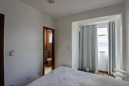 Apartamento à venda com 174m², 4 quartos e 2 vagasSuíte