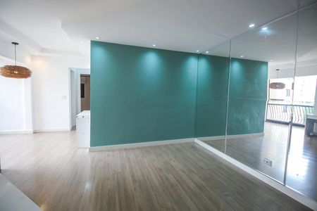 Apartamento para alugar com 3 quartos, 72m² em Jardim Henriqueta, Taboão da Serra