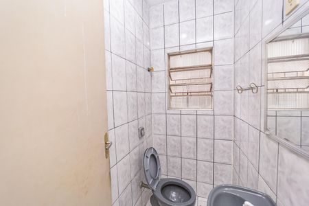 Banheiro de casa para alugar com 5 quartos, 200m² em Vila Rio Branco, São Paulo