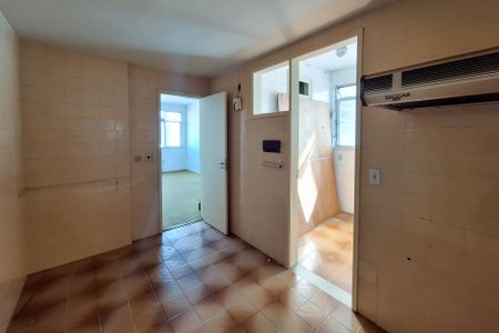 Apartamento à venda com 57m², 2 quartos e sem vagaCozinha